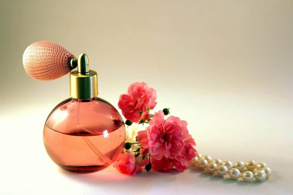 bottle, perfume, roses, fragrance, still life, glass bottle, perfume bottle, flacon, fragrant, pink, decoration, reflection, pearls, perfume, perfume, perfume, perfume, perfume