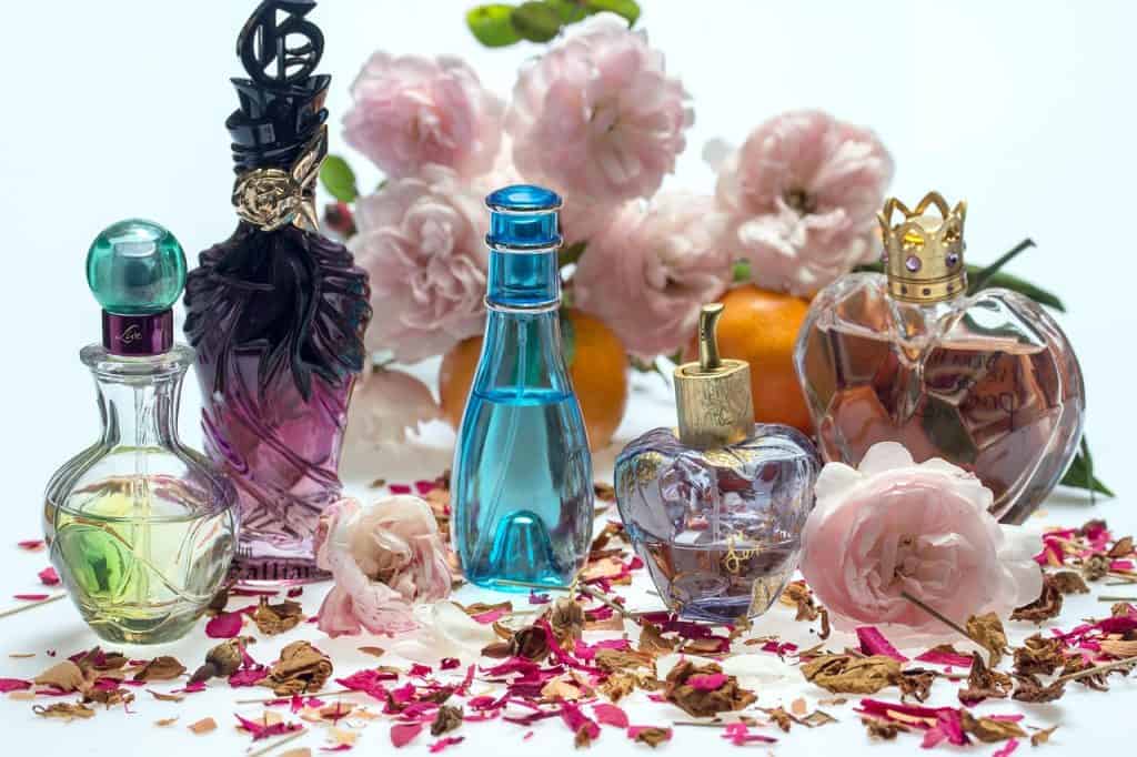 still life, roses, perfume, bottles, fragrance, rose petals, perfume, perfume, perfume, perfume, perfume